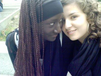 ma grande soeur et sa copine a lecole en suisse 